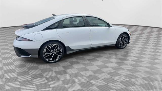 2025 Hyundai IONIQ 6 SEL