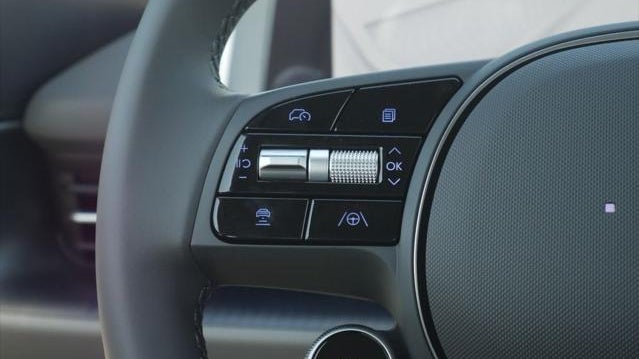 2025 Hyundai IONIQ 6 SEL