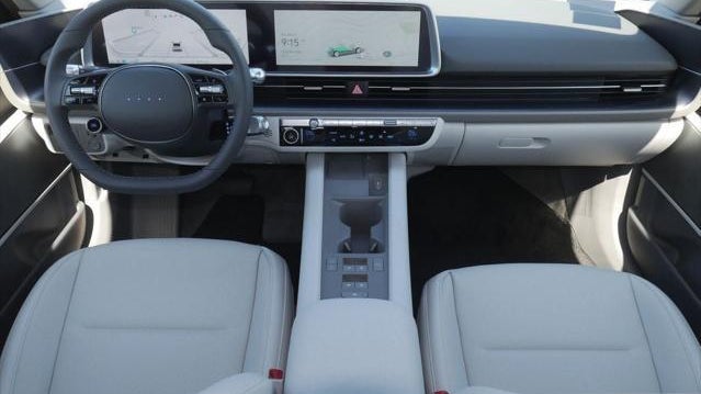 2025 Hyundai IONIQ 6 SEL