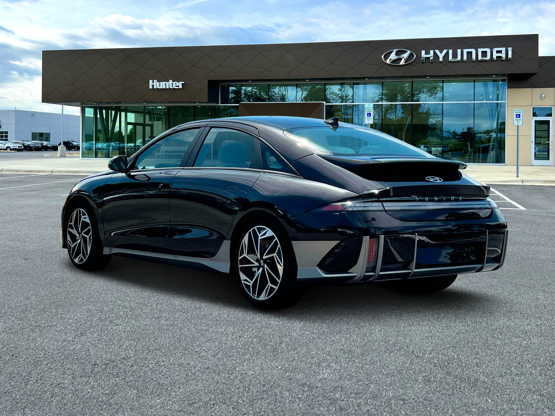 2024 Hyundai Ioniq - $27,980