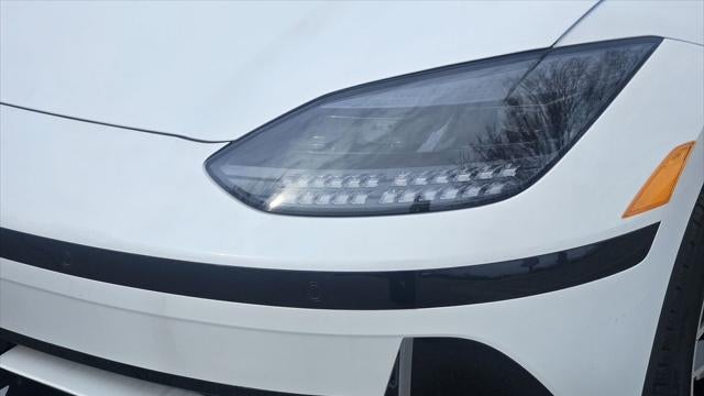 2025 Hyundai IONIQ 6 SEL
