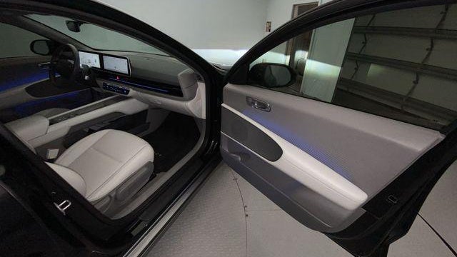 2024 Hyundai IONIQ 6 SEL