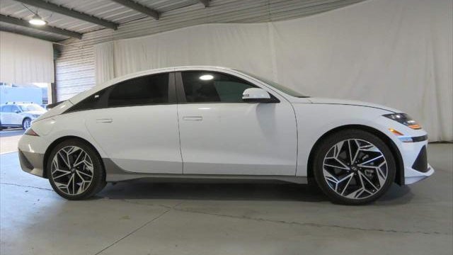 2024 Hyundai IONIQ 6 SEL