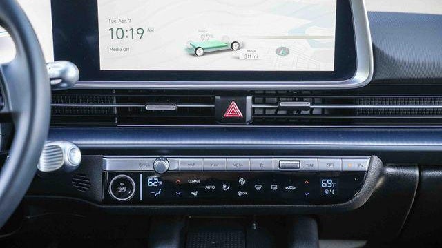 2025 Hyundai IONIQ 6 SEL