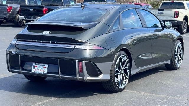 2024 Hyundai IONIQ 6 SEL