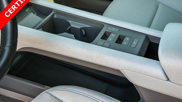 2024 Hyundai IONIQ 6 SEL