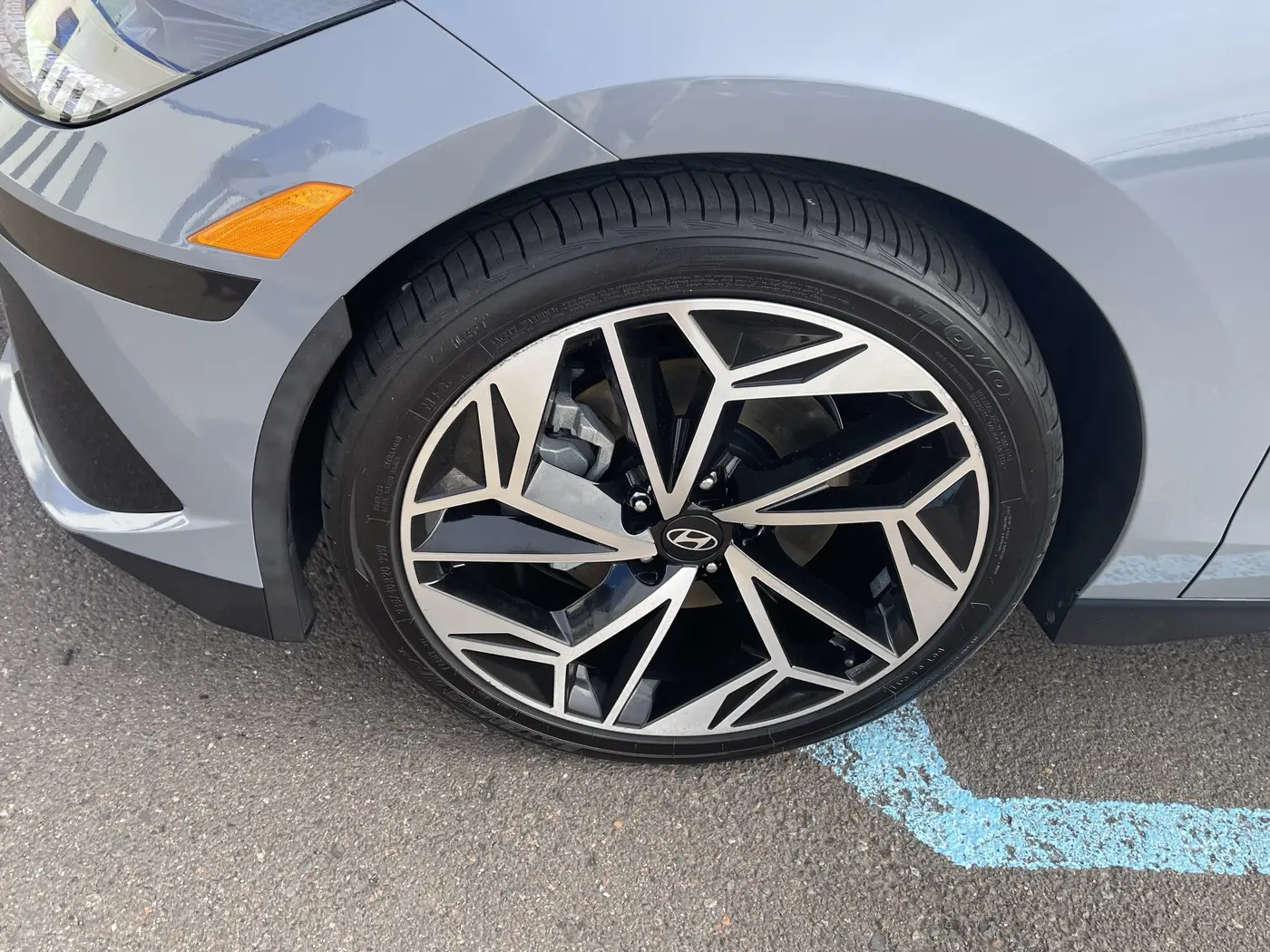 2023 Hyundai Ioniq - $23,256