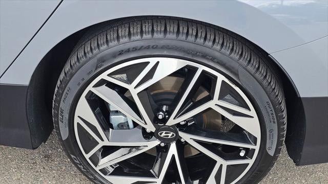 2024 Hyundai IONIQ 6 SEL