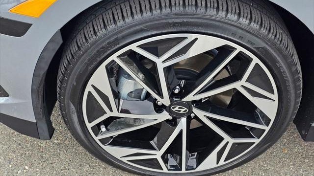 2024 Hyundai IONIQ 6 SEL