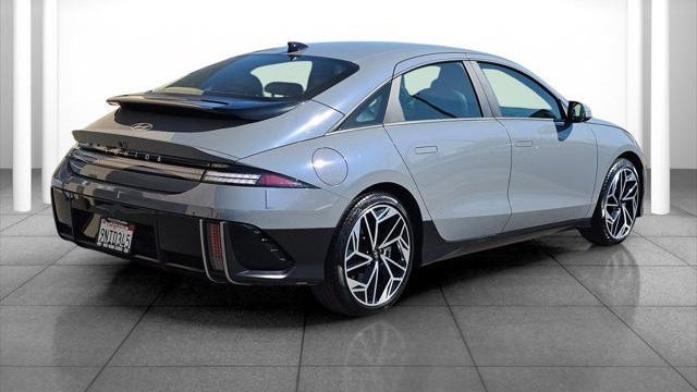 2024 Hyundai IONIQ 6 SEL