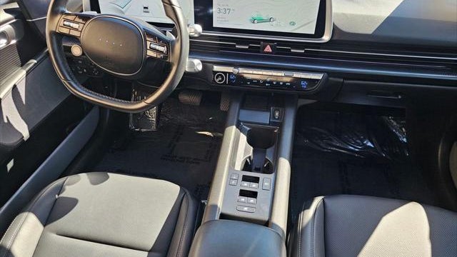 2024 Hyundai IONIQ 6 SEL