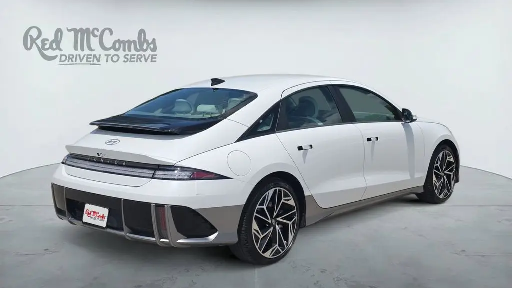 2025 Hyundai IONIQ 6 SEL