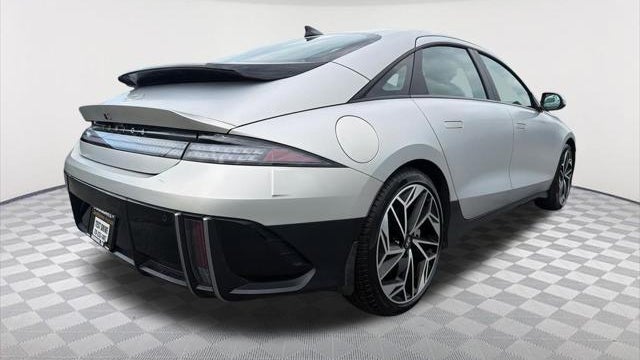 2024 Hyundai IONIQ 6 SEL