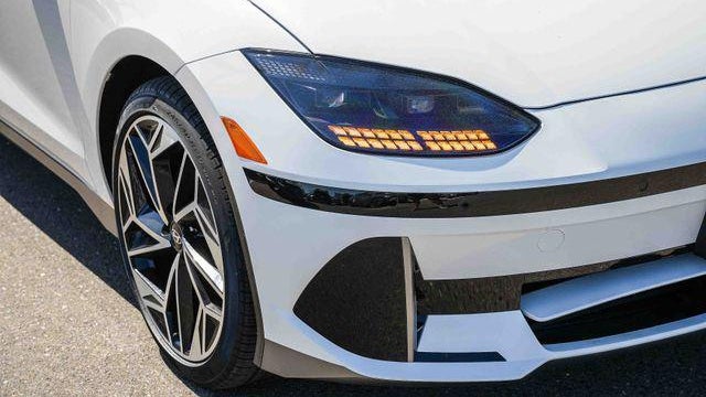 2025 Hyundai IONIQ 6 SEL