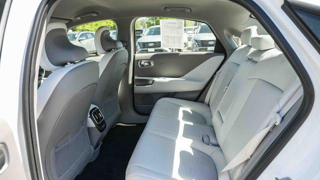 2025 Hyundai IONIQ 6 SEL