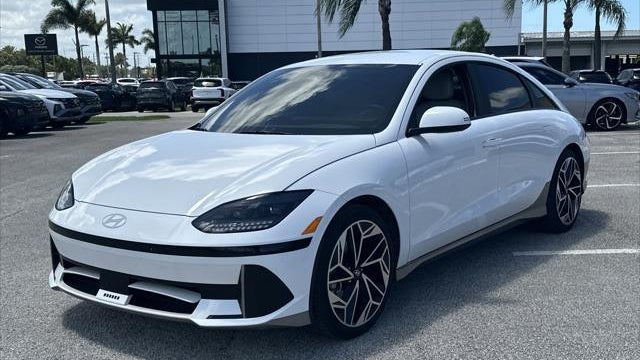 2024 Hyundai IONIQ 6 SEL