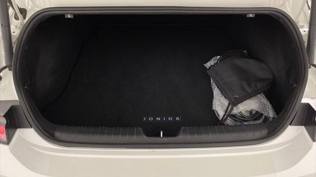 2023 Hyundai IONIQ 6 SEL