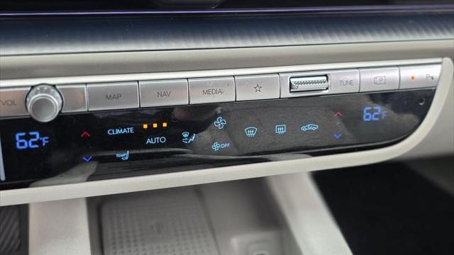 2025 Hyundai IONIQ 6 SEL