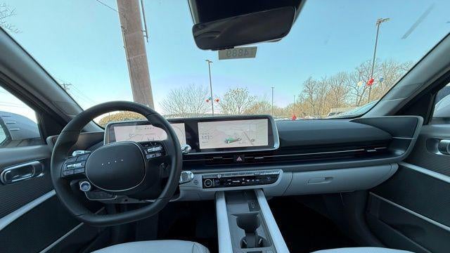 2025 Hyundai IONIQ 6 SEL