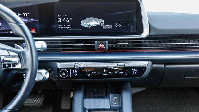 2025 Hyundai IONIQ 6 SEL
