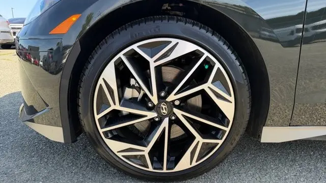 2024 Hyundai IONIQ 6 SEL
