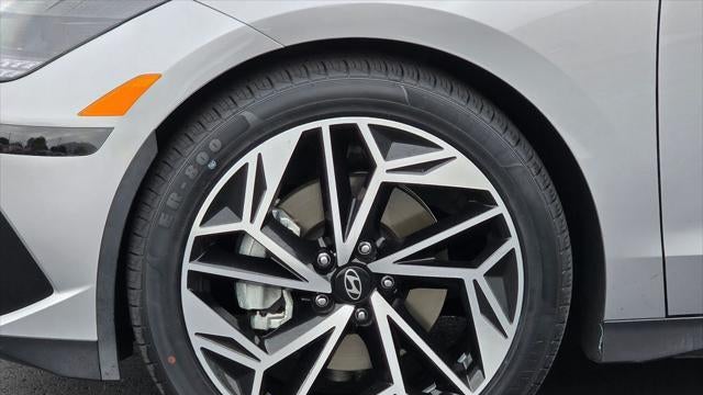 2024 Hyundai IONIQ 6 SEL