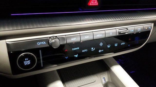 2024 Hyundai IONIQ 6 SEL