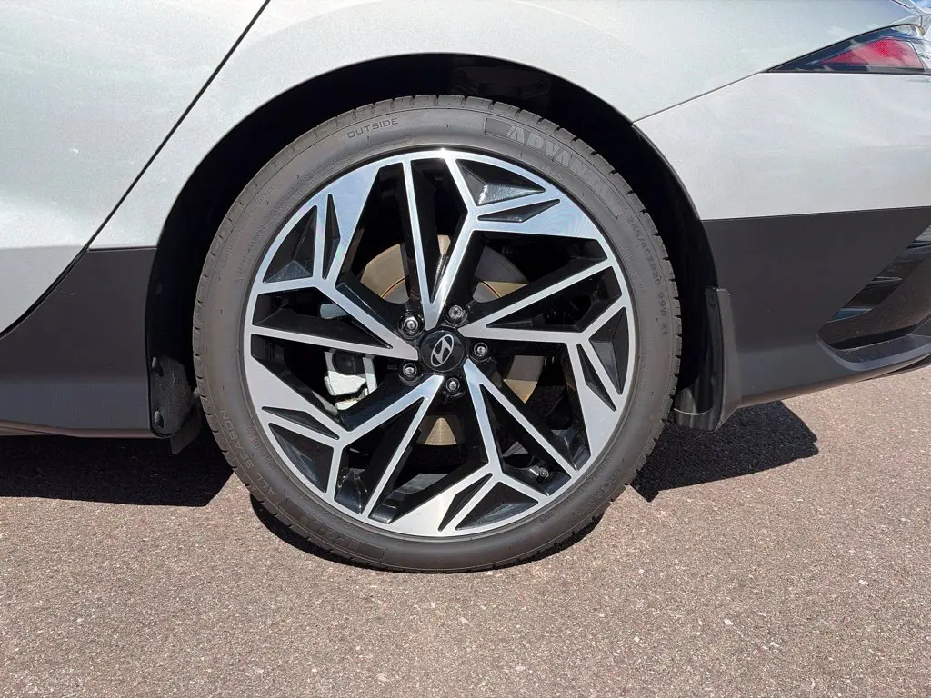 2024 Hyundai Ioniq - $25,234
