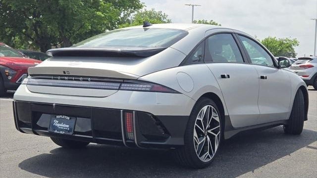 2024 Hyundai IONIQ 6 SEL