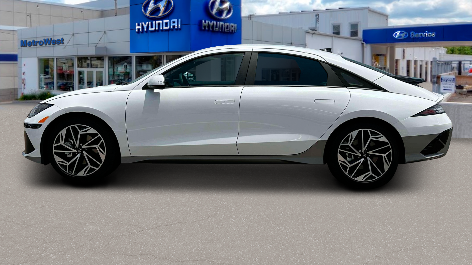 2025 Hyundai IONIQ 6 SEL