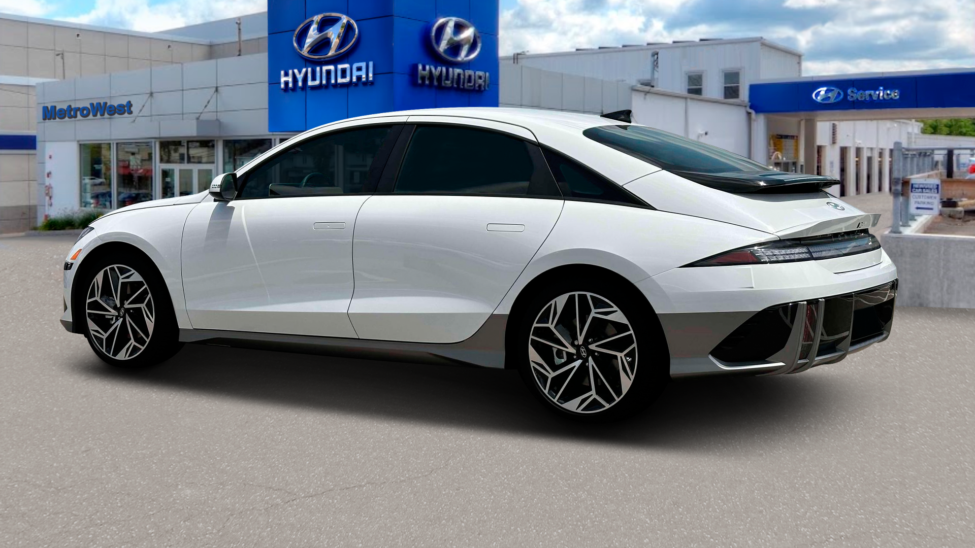 2025 Hyundai IONIQ 6 SEL
