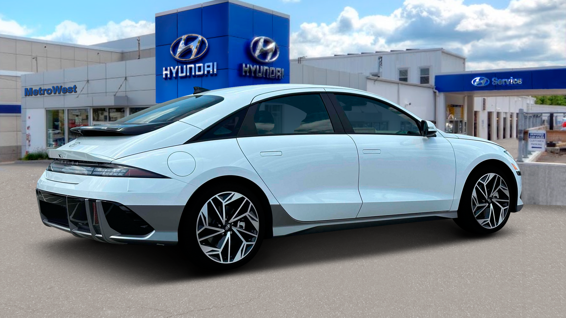 2025 Hyundai IONIQ 6 SEL