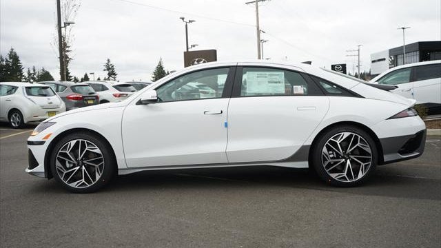 2025 Hyundai IONIQ 6 SEL