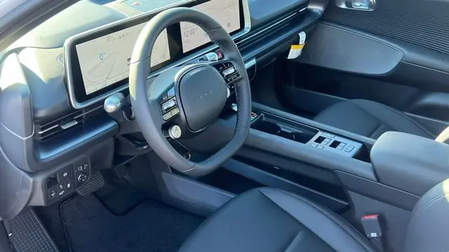 2025 Hyundai IONIQ 6 SEL