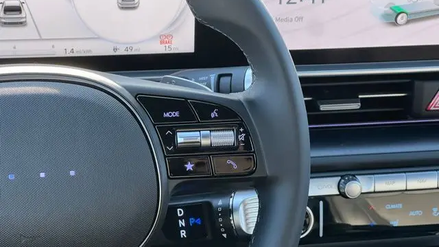 2025 Hyundai IONIQ 6 SEL