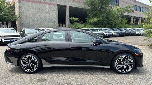 2023 Hyundai IONIQ 6 SEL