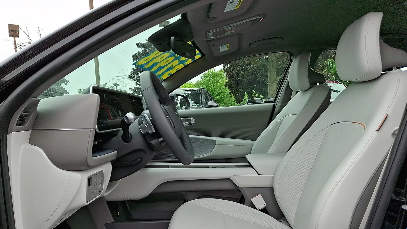 2024 Hyundai IONIQ 6 SEL