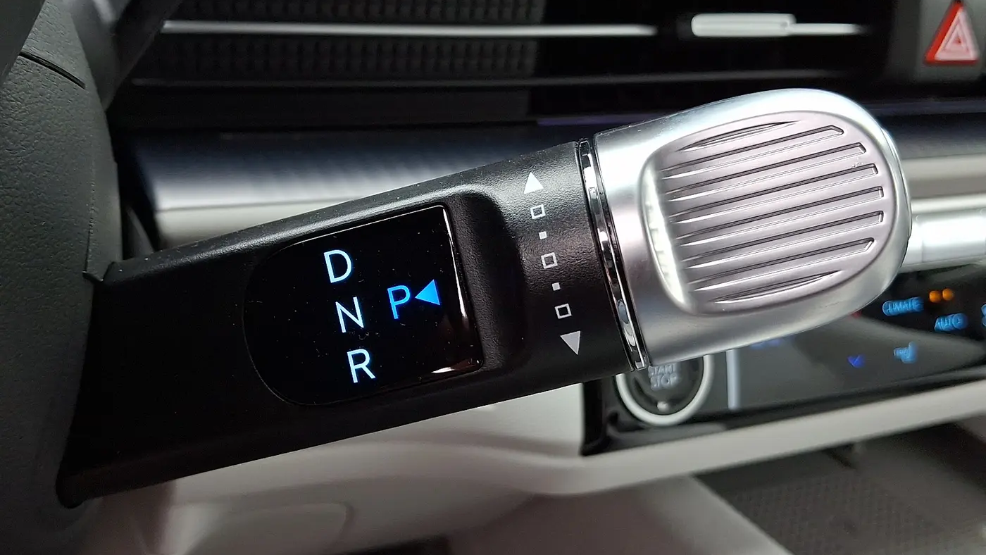 2024 Hyundai IONIQ 6 SEL