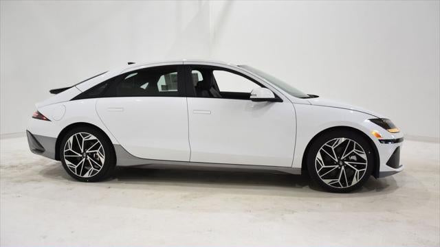 2025 Hyundai IONIQ 6 SEL