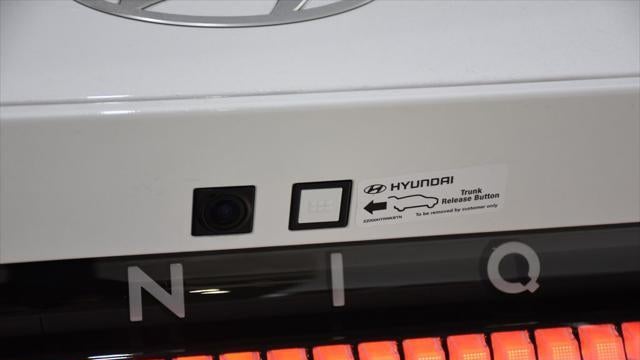 2025 Hyundai IONIQ 6 SEL