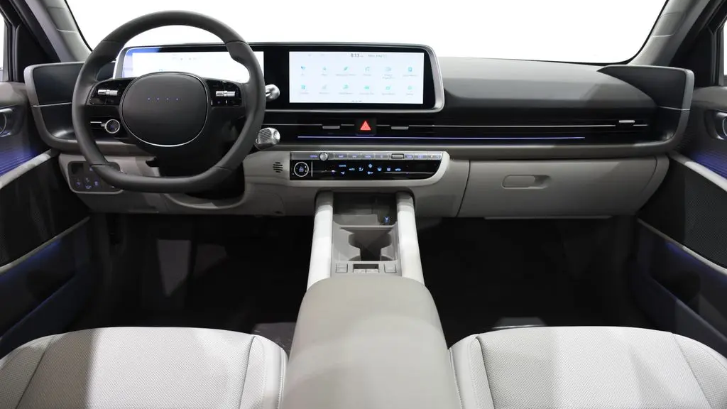 2025 Hyundai IONIQ 6 SEL