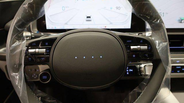 2025 Hyundai IONIQ 6 SEL