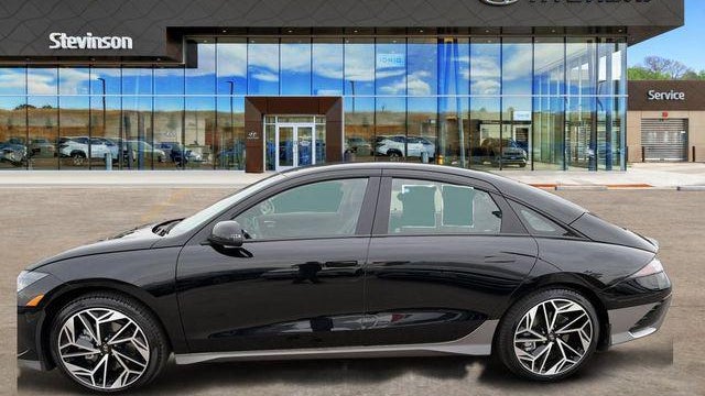 2024 Hyundai IONIQ 6 SEL