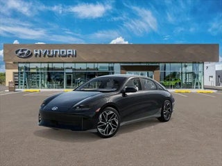 2025 Hyundai IONIQ 6 with Onyx Black Exterior
