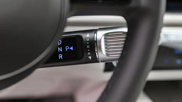2025 Hyundai IONIQ 6 SEL