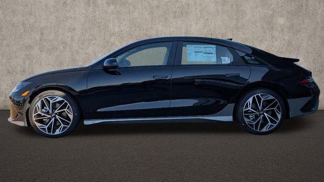 2025 Hyundai IONIQ 6 SEL