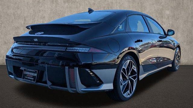 2025 Hyundai IONIQ 6 SEL