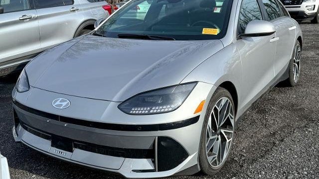 2024 Hyundai IONIQ 6 SEL