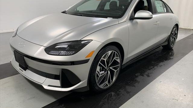 2025 Hyundai IONIQ 6 SEL