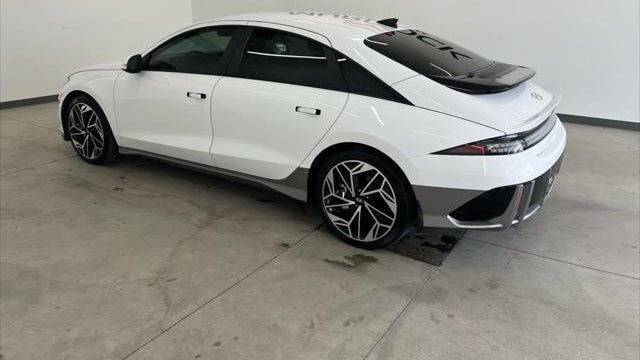 2024 Hyundai IONIQ 6 SEL